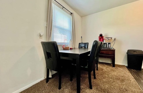 Trenton Apartamento | Unit 1 -17 S First Street · Trenton's apartment on First