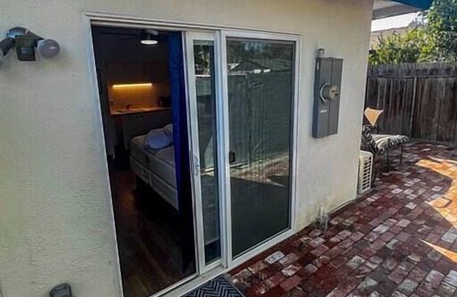 Westside Costa Mesa Casa | Unit #1- The Get Away Costa Mesa