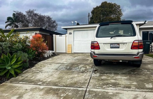 Westside Costa Mesa Casa | Unit #1- The Get Away Costa Mesa