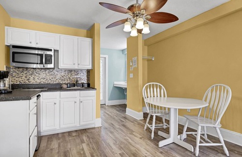 Surf City Hotel | Unit 214SD at Tiffany's Motel