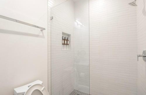 Shaw Apartamento | Unit 3 1Bed Room with Queen plus Sofa Bed in the Heart of DC
