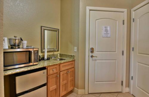 Birchwood Apartamento | Unit 411B 1Bd 1Ba Efficiency Condo Condo