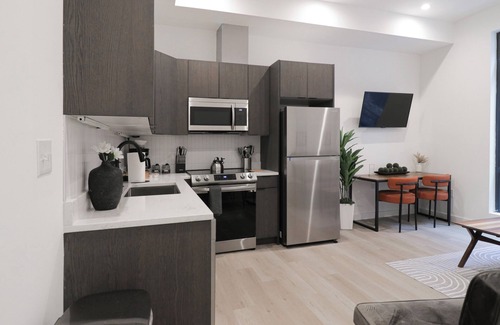 Shaw Cama Y Desayuno | Unit 5: Cozy 1 BR w/Queen bed + Sofa Pullout
