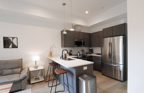 Shaw Cama Y Desayuno | Unit 6: Studio /Queen +Sofa Bed in the heart of DC