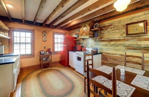 New Bern Casa | Unit A | Historic New Bern Stay!