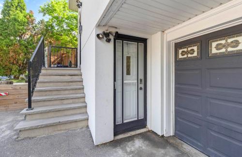 Fairview Casa | Unit at the heart of Mississauga