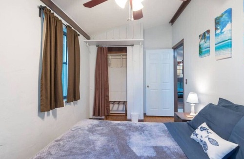 Windermere Casa | UNIT D · Oceanic Lakeside Windermere Bungalow, 1 GB Wi-Fi