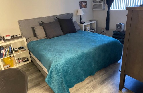 Valley Village Apartamento | Universal Studios near by comfort, swimming pool, centrally located