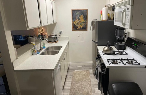 Valley Village Apartamento | Universal Studios near by comfort, swimming pool, centrally located