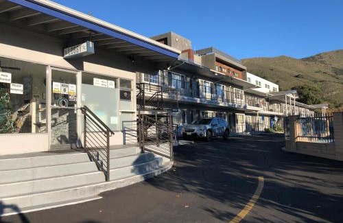 San Luis Obispo Hotel | University Inn at San Luis Obispo