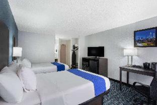 Charlotte Hotel | University Inn & Suites