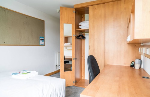 Exeter Casa | University of Exeter Holland Hall