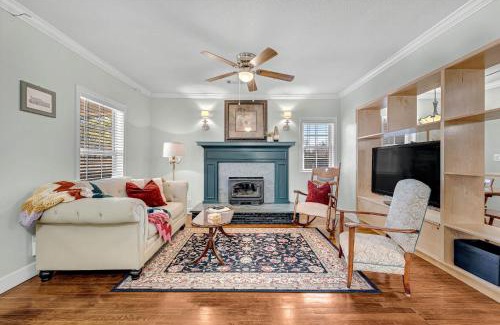 Siloam Springs Casa | University Place, family stay, practically on JBU campus