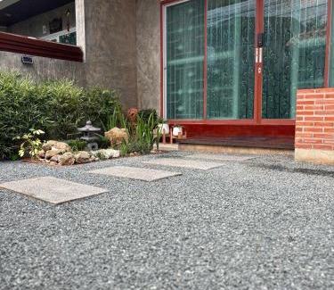 Nong Chaeng Casa | Unjai watket