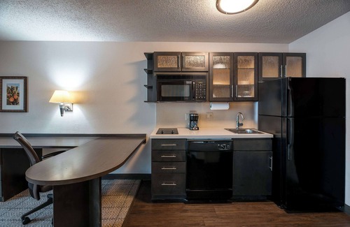 Fossil Creek Complejo | Unlimited Family Fun! 4 Units, Near Fort Worth Zoo! Outdoor BBQ Grill, Parking!