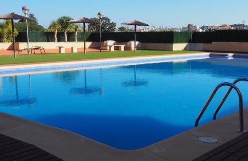 Denia Apartamento | Apartamento Lujo en Denia-Playa-Piscina-Wifi gratis-Aire acondicionado-Parking