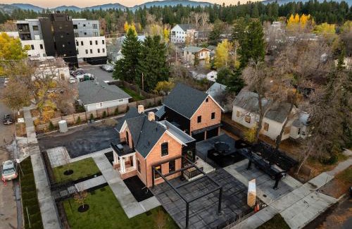 Downtown Bozeman Casa | Unmatched Privacy & Luxury for the Entire Family