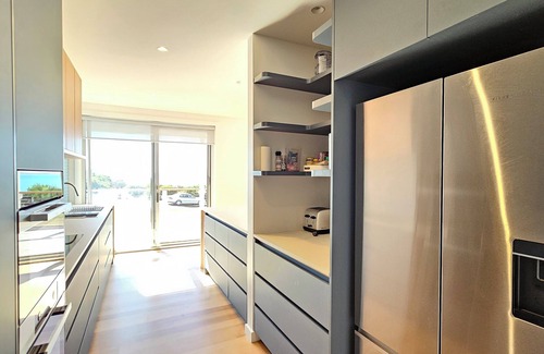 Waterhouse Casa | INNECESARIO - 20 McIntyre Street