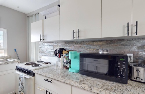 Riverside Casa | Unobstructed Beachfront Views in this 4-bed, 2 bathroom house in Riverside