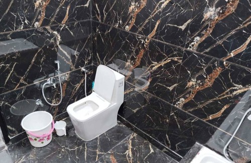New Delhi Casa | Unparalleled: Experience the Pinnacle of Luxury Home Stays with a Lavish Bathtub