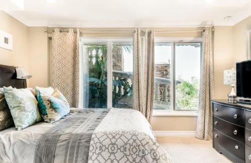 Laguna Beach Casa | Unparalleled Villa Apartment in an Enchanting Village