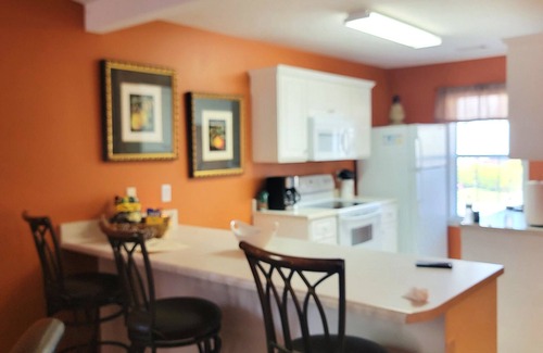 St. Andrews Casa | Unplug and Enjoy a cozy home with a backyard patio, grill, and free Wi-Fi.