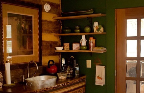 Sautee Nacoochee Cabina | Unplug & Recharge at “Visions of the Past” - our Rustic Cabin from 1844