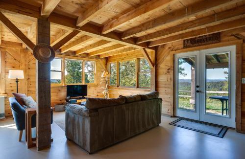 Sharon Casa | Unplug, Unwind and Explore Remote Vermont Cabin