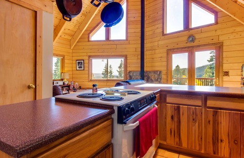 Durango - Purgatory Cabina | Escapada apta para perros, desconectada con vistas arboladas y estudio de yoga privado