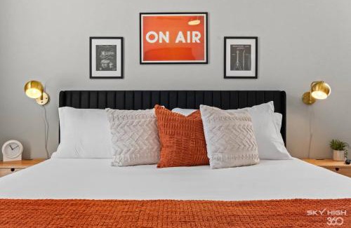 Rogers Apartamento | Unplugged Luxapt Near Uark, Amp, King Beds, Pool