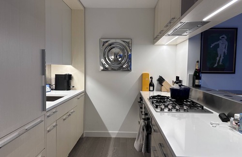 Hiler Condominio | Unrivaled High-Rise Apartment Rental in NYC - Almost 80 Floors Up!