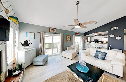 Port Aransas Casa | Unsearchable Colony V
