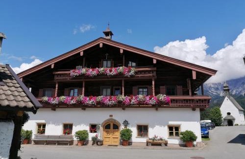 Almdorf Apartamento | Unterlettlhof
