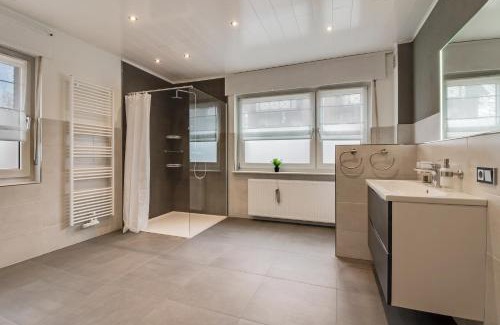 Luenen Apartamento | Unterkunft mit Balkon in Lünen