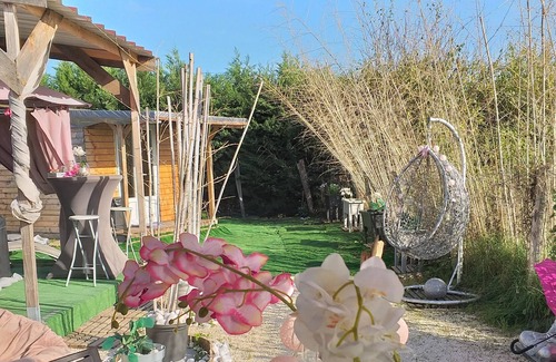Montpouillan Casa | Unusual accommodation with Bungalow, Cabin, Bubble and Spa