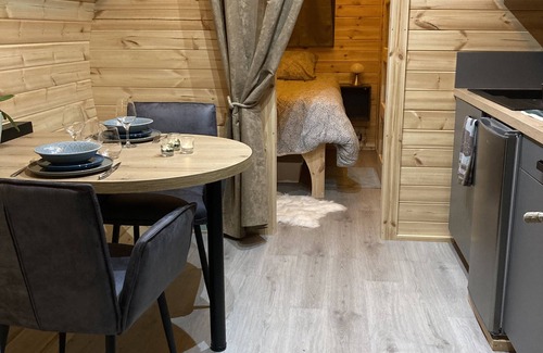 Jonquieres Cabaña | UNUSUAL GITE IN PROVENCE