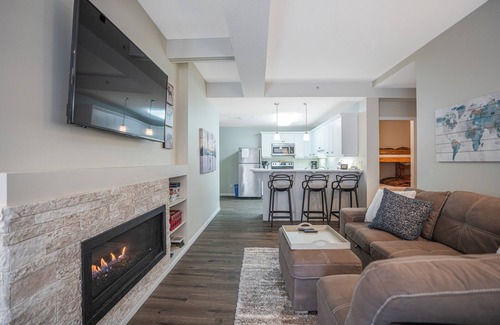 Silver Star Mountain Hotel | Unwind at Silver Star | Cozy 2BR Suite!