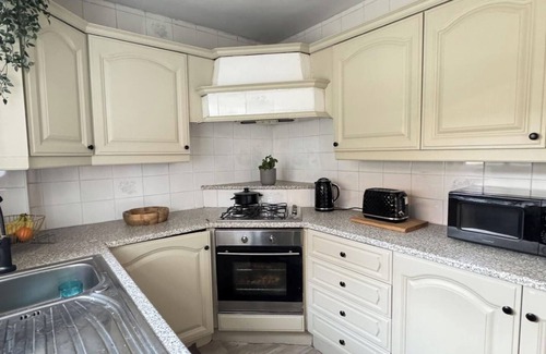 Hebburn Casa | Unwind at Hebburn House-Your Serene Retreat Awaits