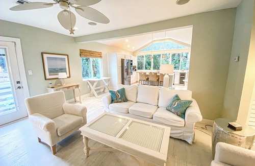 Summerplace Casa | Tropical Beach Home pasos de playa privada! ¡Trae tu bote!