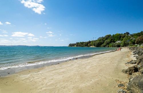 Tindalls Beach Apartamento | Unwind at Tindalls Bay - Whangaparaoa Apartment