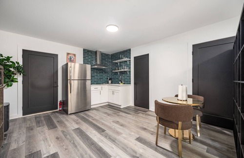 Peoplestown Apartamento | Unwind in a Modern Suite in Summerhill/Peoplestown