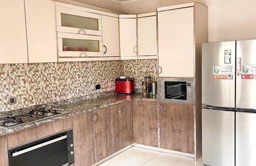 Abuja Apartamento | Unwind in Luxury: Your Perfect Getaway Awaits at Our Family-Friendly Haven
