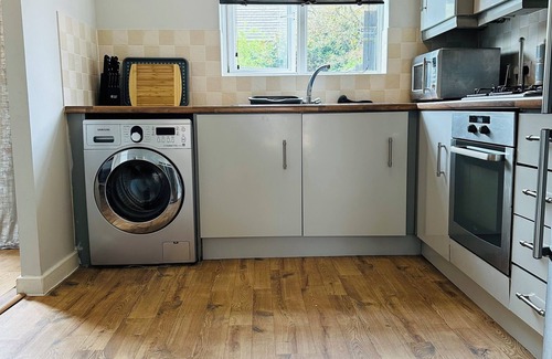 Corby Casa | Unwind in Style: Your Home Away From Home in Corby