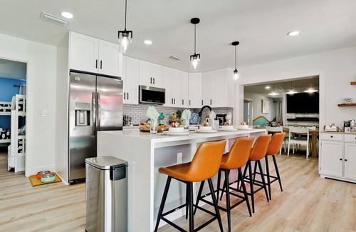 West Bradenton Casa | Unwind w/ Pickleball, Hot Tub & More, 9 Min AMI