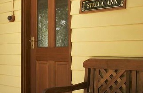 Kangaroo Valley Cabaña | ¡STELLA ANN nos deja ayudar a planear para ti el escape de primavera perfecto!