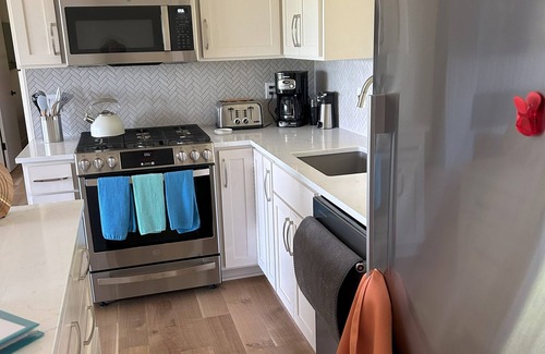 Eugene Apartamento | UO Apt perfect for 2 to 6