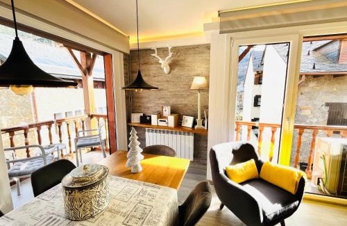 Benasque Apartamento | UP BENASQUE FLOR de NIEVE