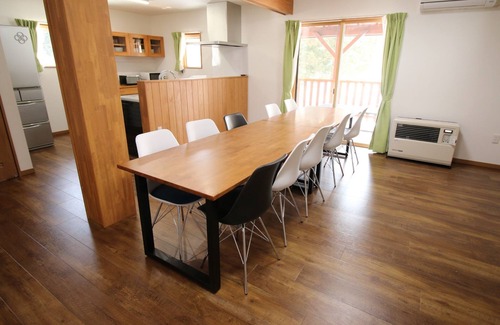 Inawashiro Casa | Up to 10 people Shakunage Building No 8 Spaciou / Yama-gu Fukushima