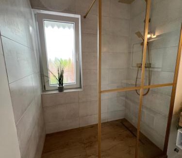 Emden Apartamento | Up Wuljke19 neu renovierte Unterkunft inkl.PKW Stellplatz