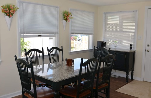 North Beach Haven Casa | Unidad de primer piso actualizada